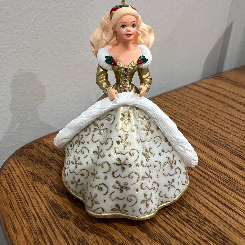NWT 1994 Hallmark Holiday Barbie ornament